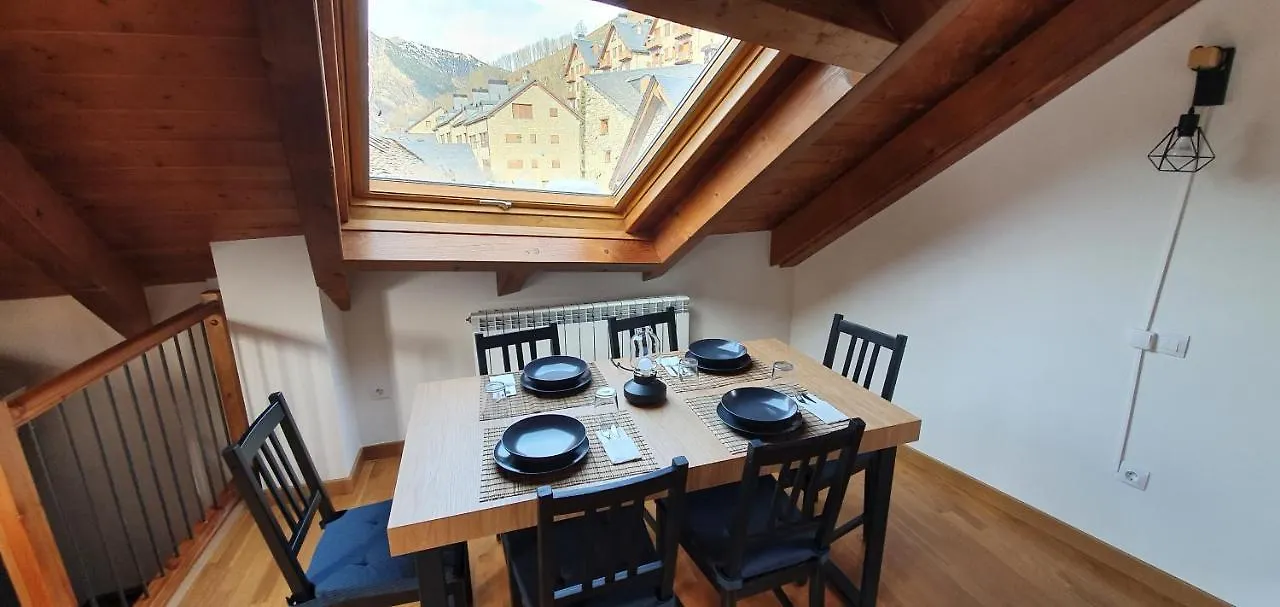 Duplex Amb Altell De Luxe + Parking Apartment Taull Spain